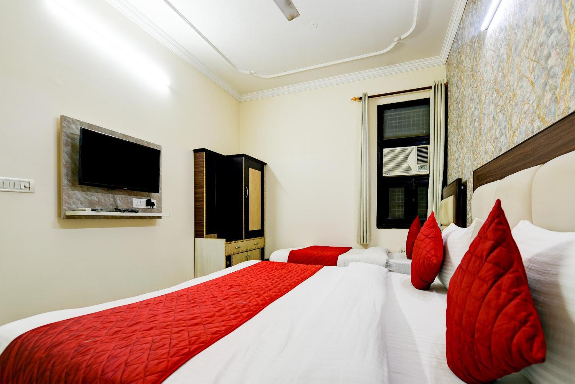 In Bb - Mayank Residency * New Delhi